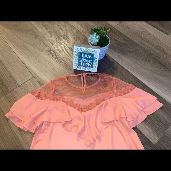 Flowy embroidered top - Picture 3 of 4